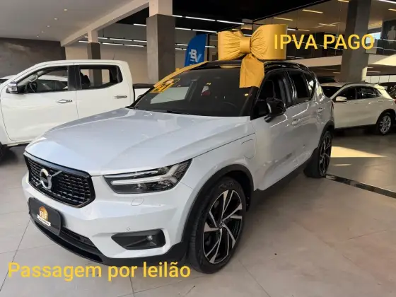 VOLVO XC40 1.5 T5 RECHARGE R-DESIGN GEARTRONIC