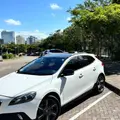 VOLVO V40 2.0 T5 CROSS COUNTRY AWD TURBO GASOLINA 4P AUTOMÁTICO VOLVO V40 2.0 T5 CROSS COUNTRY AWD TURBO GASOLINA 4P AUTOMÁTICO