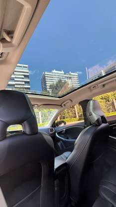 VOLVO-V40-2.0 T5 CROSS COUNTRY AWD TURBO GASOLINA 4P AUTOMÁTICO VOLVO-V40-2014
