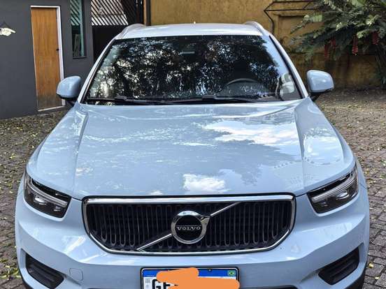 VOLVO-XC40-2.0 T5 GASOLINA MOMENTUM AWD GEARTRONIC VOLVO-XC40-2019