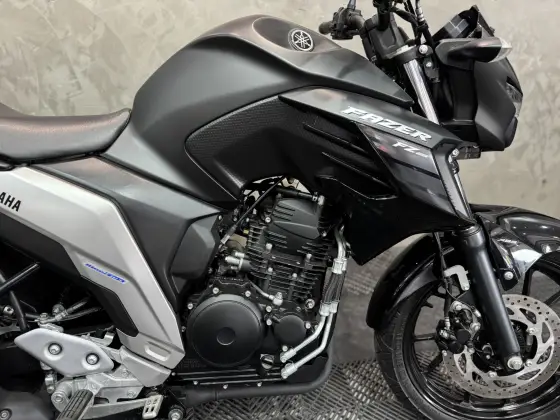 YAMAHA FZ25 FAZER ABS 