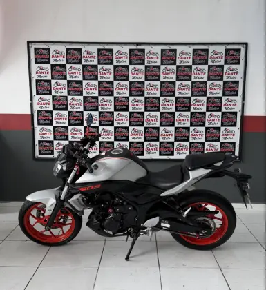 YAMAHA MT-03 ABS 