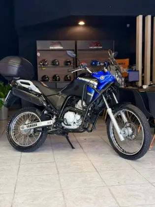 YAMAHA XTZ 250 TÉNÉRÉ YAMAHA XTZ 250 TÉNÉRÉ