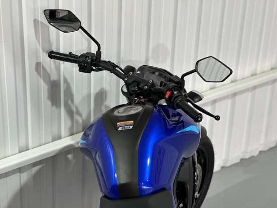 YAMAHA-FZ15 FAZER CONNECTED ABS YAMAHA-FZ15 FAZER CONNECTED ABS-2025