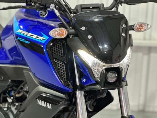 YAMAHA-FZ15 FAZER CONNECTED ABS YAMAHA-FZ15 FAZER CONNECTED ABS-2025