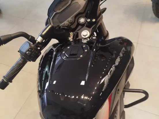BAJAJ-DOMINAR NS200 BAJAJ-DOMINAR NS200-2026
