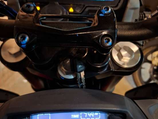 BAJAJ-DOMINAR NS200 BAJAJ-DOMINAR NS200-2026