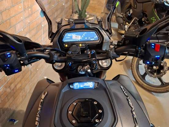 BAJAJ-DOMINAR NS200 BAJAJ-DOMINAR NS200-2026