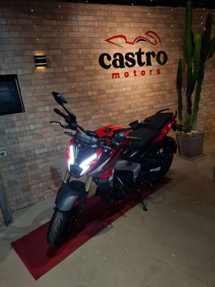 BAJAJ-DOMINAR NS200-2026