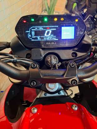 BAJAJ-DOMINAR NS200-2026