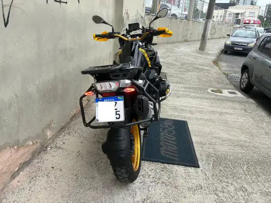 BMW-R 1250 GS PREMIUM 40 ANOS-2021