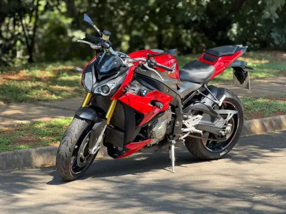 BMW S 1000 R BMW S 1000 R