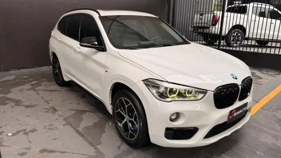 BMW X1 2.0 16V TURBO GASOLINA SDRIVE20I GP 4P AUTOMÁTICO