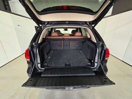 BMW-X5-2017