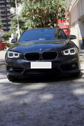 BMW-120i-2018