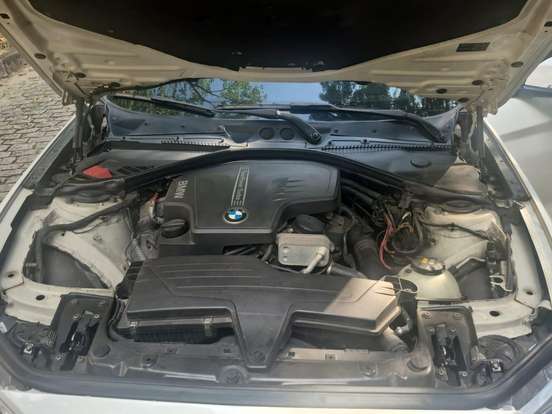 BMW-125i-2.0 M SPORT 16V GASOLINA 4P AUTOMÁTICO BMW-125i-2013