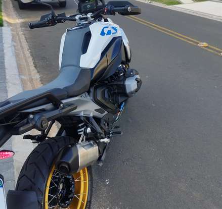 BMW-R 1300 GS PLUS-2024