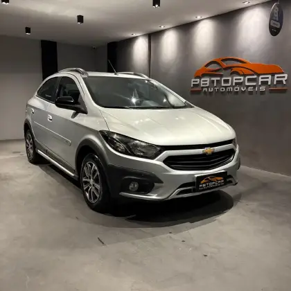 CHEVROLET ONIX 1.4 MPFI ACTIV 8V FLEX 4P AUTOMÁTICO