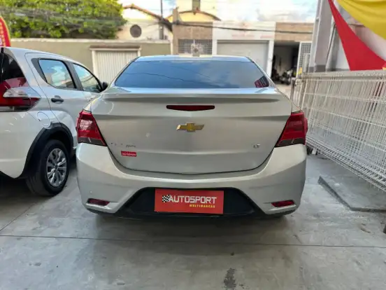 CHEVROLET-PRISMA-2017