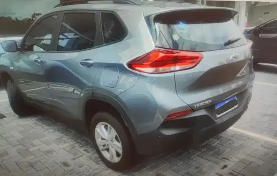CHEVROLET-TRACKER-2020