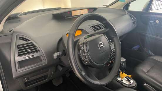 CITROËN-C4-2010