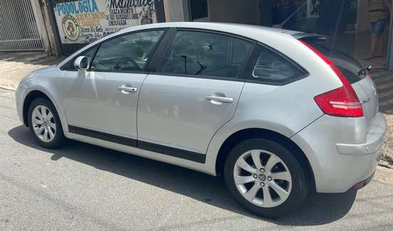 CITROËN-C4-2.0 GLX 16V FLEX 4P AUTOMÁTICO CITROËN-C4-2010