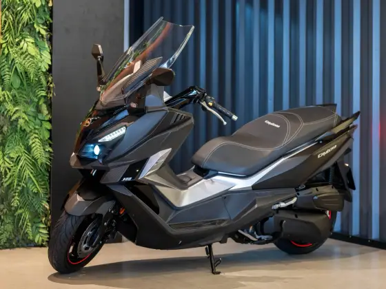 DAFRA CRUISYM 300 