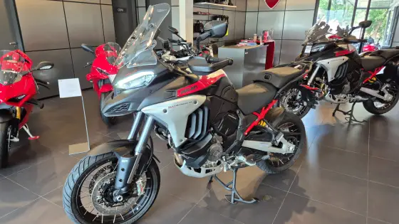 DUCATI MULTISTRADA 1200 V4 RALLY ADVENTURE 