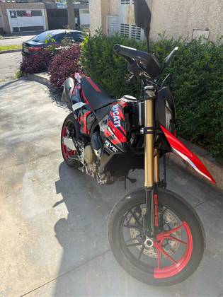 DUCATI HYPERMOTARD 698 MONO 