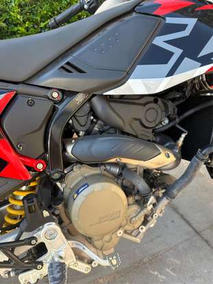 DUCATI-HYPERMOTARD 698 MONO-2025