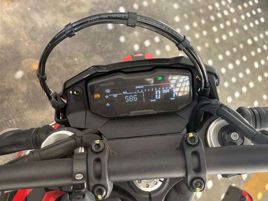 DUCATI-HYPERMOTARD 698 MONO DUCATI-HYPERMOTARD 698 MONO-2025