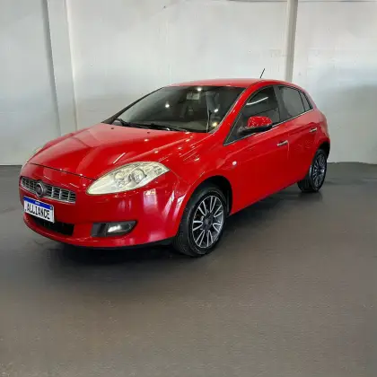 FIAT BRAVO 1.8 ESSENCE 16V FLEX 4P AUTOMATIZADO FIAT BRAVO 1.8 ESSENCE 16V FLEX 4P AUTOMATIZADO
