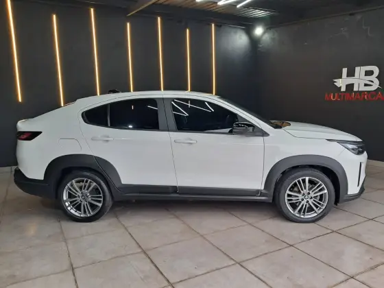 FIAT FASTBACK 1.0 TURBO 200 FLEX CVT FIAT FASTBACK 1.0 TURBO 200 FLEX CVT