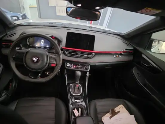 FIAT-FASTBACK-2024