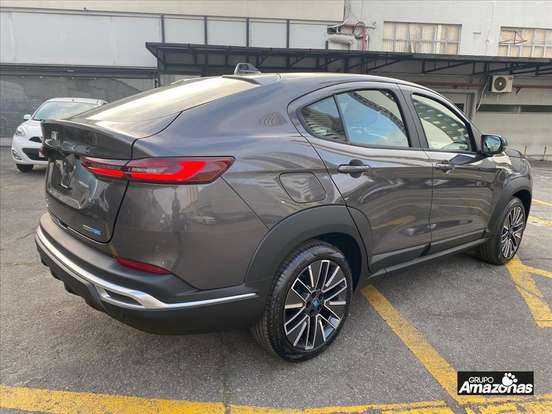 FIAT-FASTBACK-2025
