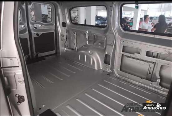 FIAT-SCUDO-2.2 TURBO DIESEL MULTI MANUAL FIAT-SCUDO-2025