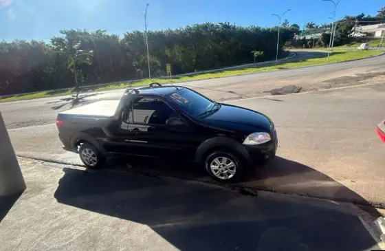 FIAT STRADA 1.4 MPI HARD WORKING CS 8V FLEX 2P MANUAL FIAT STRADA 1.4 MPI HARD WORKING CS 8V FLEX 2P MANUAL