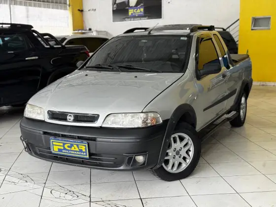FIAT STRADA 1.8 MPI ADVENTURE CE 8V GASOLINA 2P MANUAL