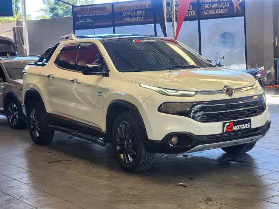 FIAT TORO 2.0 16V TURBO DIESEL VOLCANO 4WD AT9
