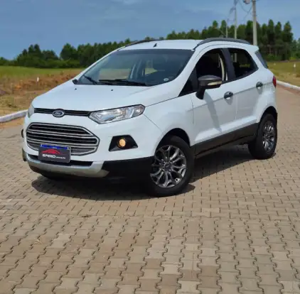 FORD-ECOSPORT-2014