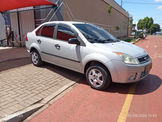 FORD FIESTA 1.0 MPI SEDAN 8V FLEX 4P MANUAL FORD FIESTA 1.0 MPI SEDAN 8V FLEX 4P MANUAL