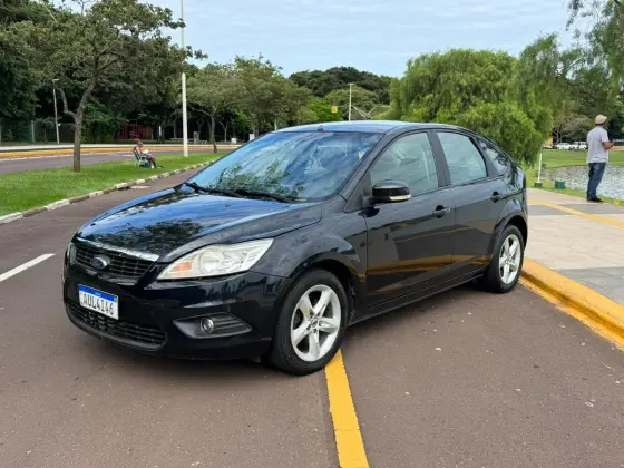 FORD FOCUS 1.6 GL 16V FLEX 4P MANUAL