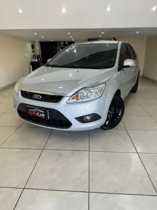 FORD FOCUS 1.6 GLX 16V FLEX 4P MANUAL