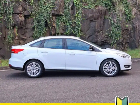 FORD-FOCUS-2.0 SE 16V FLEX 4P POWERSHIFT FORD-FOCUS-2017