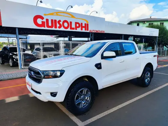 FORD RANGER 2.2 XLS 4X4 CD 16V DIESEL 4P AUTOMÁTICO