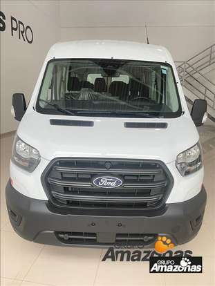 FORD-TRANSIT-2025