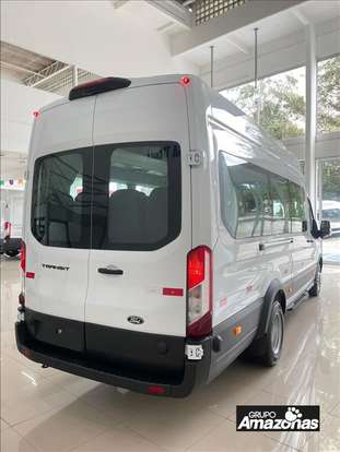FORD-TRANSIT-2025