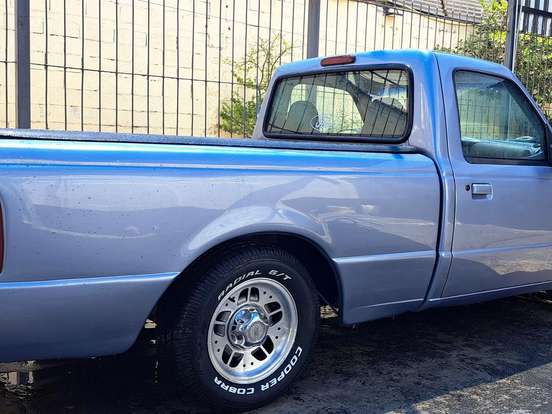 FORD-RANGER-4.0 XL 4X2 CS V6 12V GASOLINA 2P MANUAL FORD-RANGER-1995
