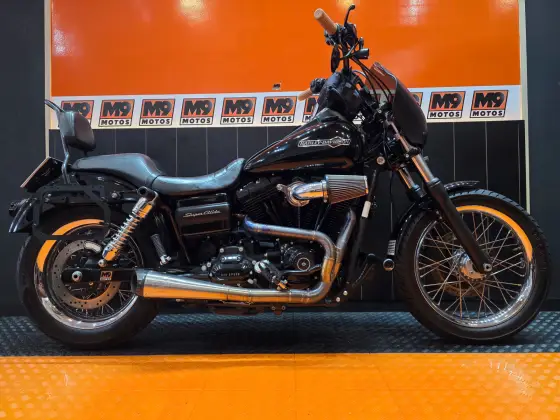 HARLEY-DAVIDSON DYNA SUPER GLIDE CUSTOM 