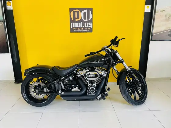 HARLEY-DAVIDSON SOFTAIL BREAKOUT 114 HARLEY-DAVIDSON SOFTAIL BREAKOUT 114